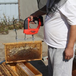 Δαγκάνα Τρύγου Πλαισίων Ηλεκτρική 20V Li-On Δαγκάνα Τρύγου Πλαισίων Ηλεκτρική 20V Li-On